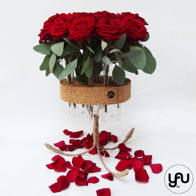 Aranjament floral trandafiri yau.ro yau concept elena toader